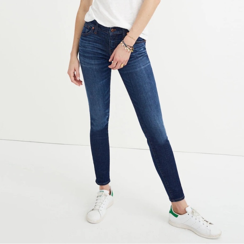 Madewell 8" Skinny Jeans in‎ Riverdale Wash